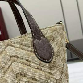 Picture of Gucci Handbags _SKUfw231080353fw